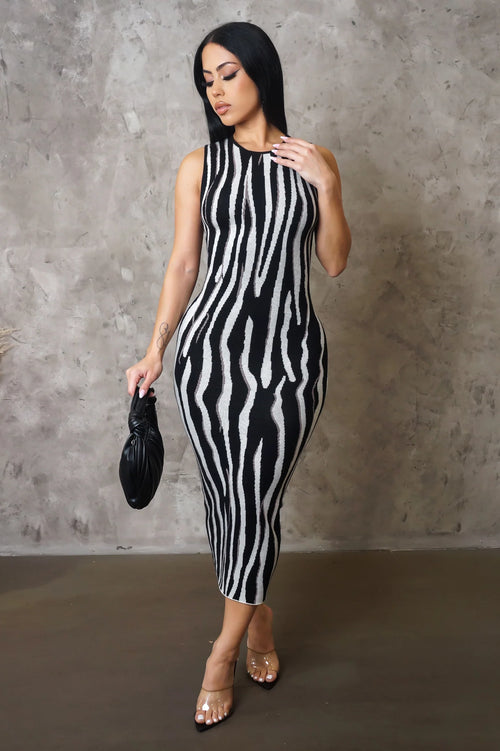 GET TO ME MIDI DRESS - BLACK